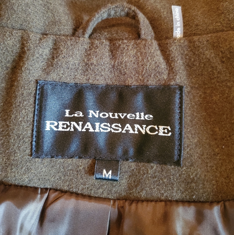 La Nouvelle Renaissance Coat - Picture 6 of 8